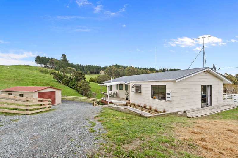 96 Corlett Road, Tauhoa, Wellsford - Carousel 1