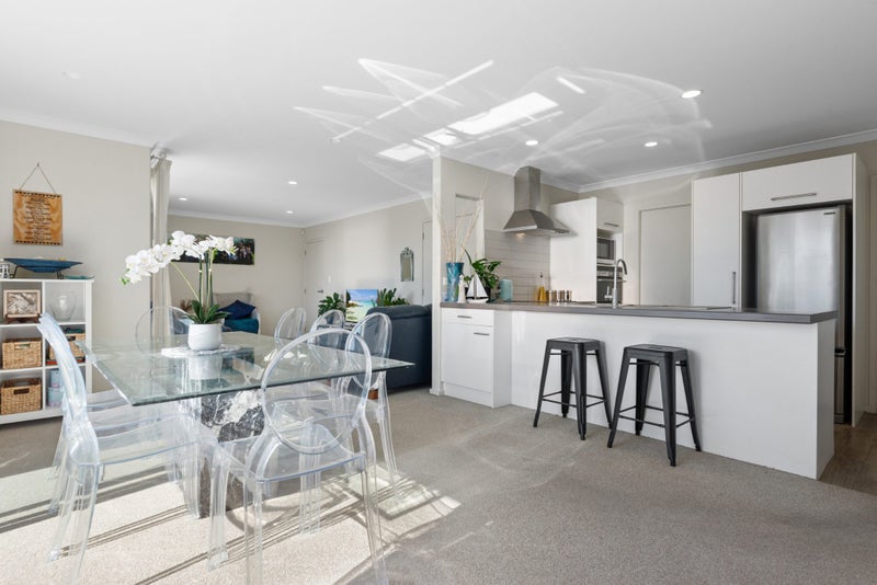 18A Parkvale Road, Otūmoetai, Tauranga - Carousel 2