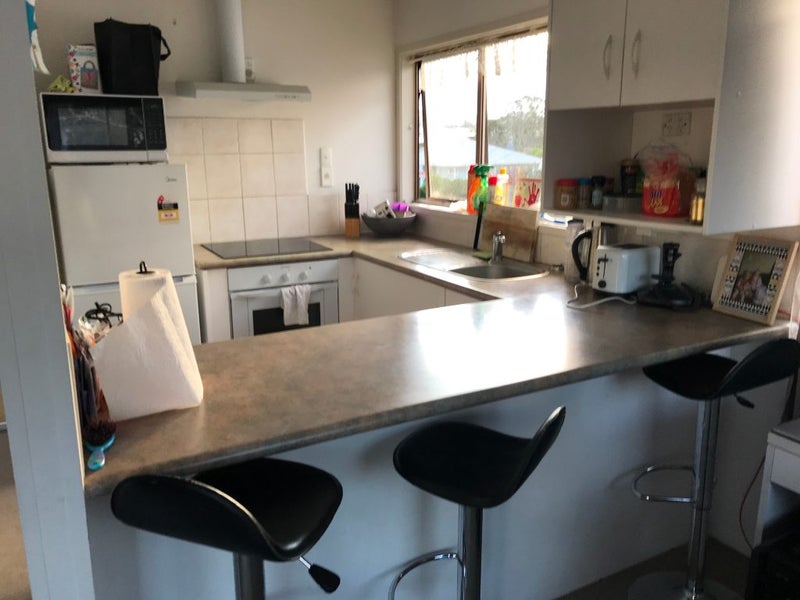 1/12 Sunnyside Road, Sunnyvale, Auckland - Carousel 2