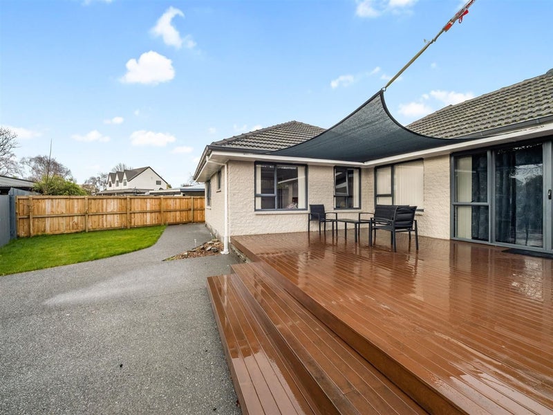 50 Lake Terrace Road, Burwood, Christchurch - Carousel 2