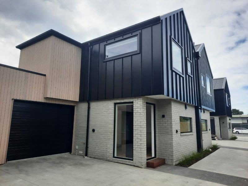 4/167 Innes Road, St Albans, Christchurch - Carousel 1