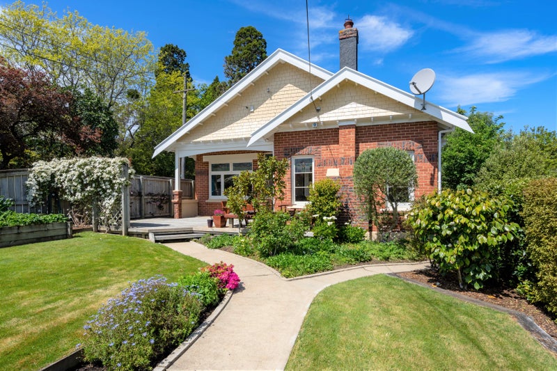 26 Warden Street, Opoho, Dunedin - Carousel 2