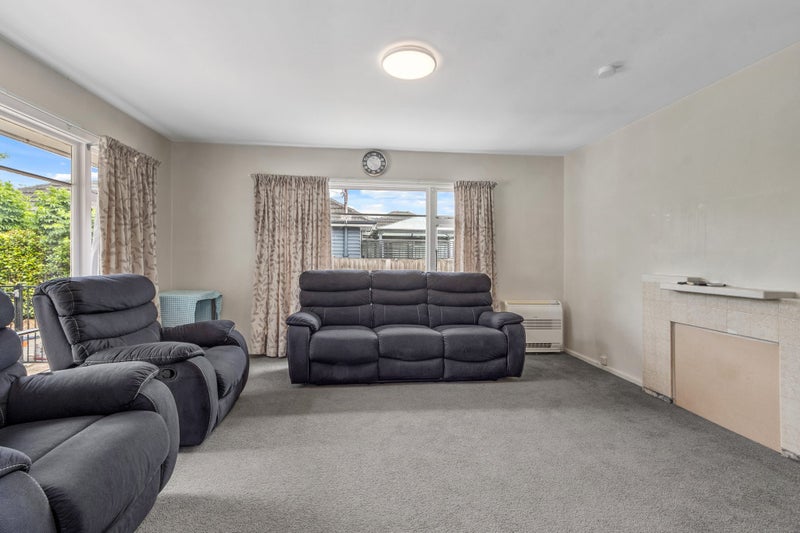 1/52 Philpotts Road, Mairehau, Christchurch - Carousel 2