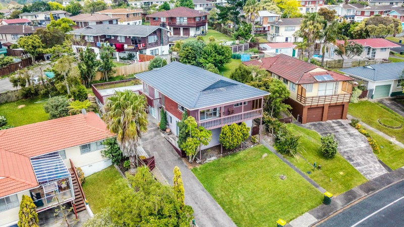 9 Butterworth Drive, Glendene, Auckland - Carousel 18