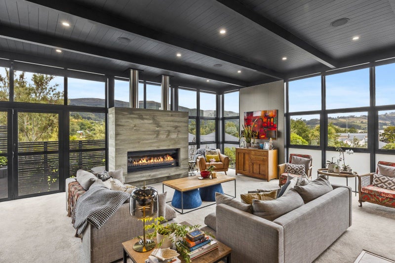 52 Balmacewen Road, Maori Hill, Dunedin - Carousel 1