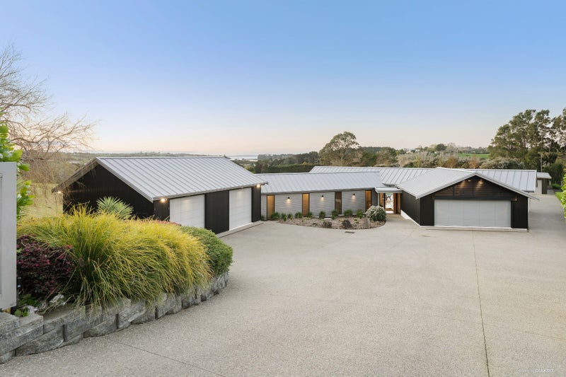 38 Trig Road, Howick - Carousel 30