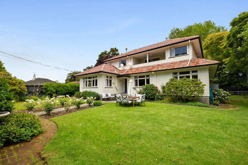 14 Woodleigh Street, Frankleigh Park, New Plymouth - Carousel 2