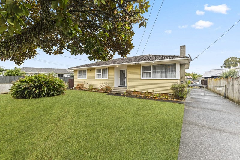 60 Wallace Road, Mangere Bridge, Auckland - Carousel 1