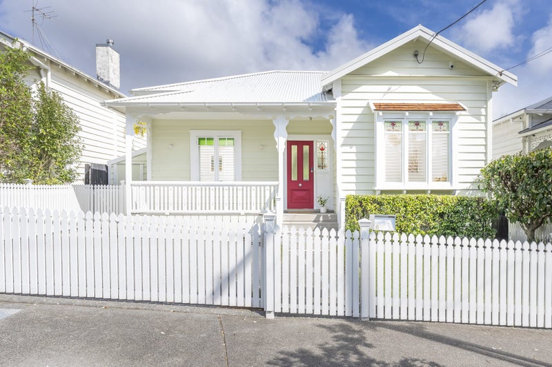 30 Beaconsfield Street, Grey Lynn, Auckland - Carousel 1