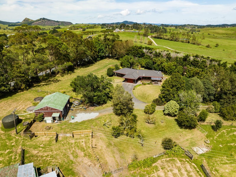 14 Addison Road, Onerahi - Carousel 1