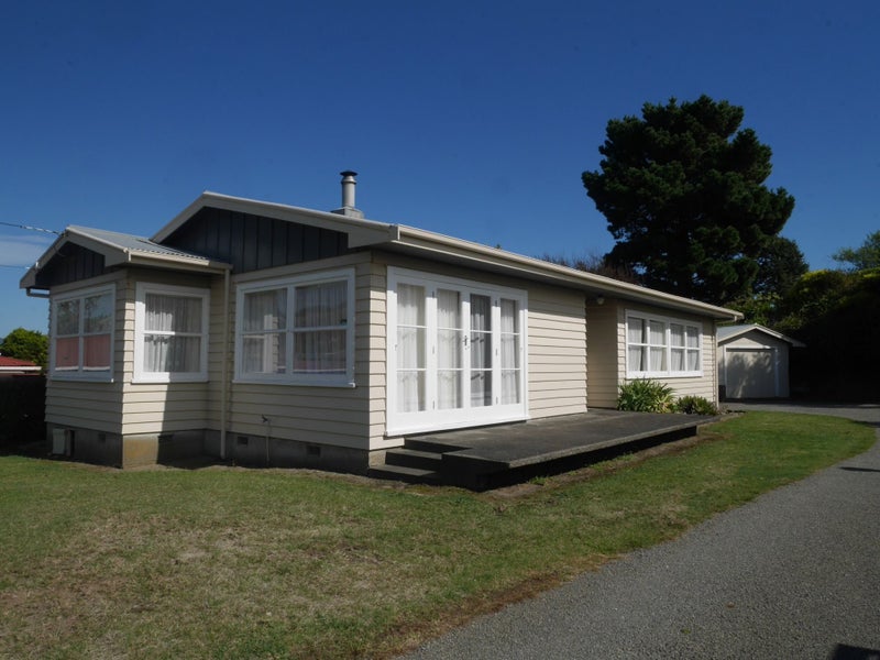 15 Hillcrest Road, Raumati South, Paraparaumu - Carousel 15