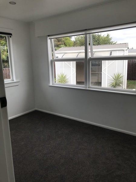 15 Yvonne Street, Melville, Hamilton - Carousel 12