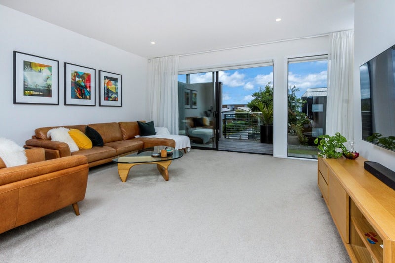 77 Bomb Point Drive, Hobsonville, Auckland - Carousel 2