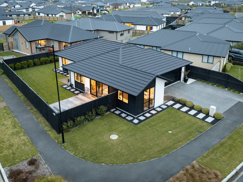 64 Whitburn Avenue, Halswell, Christchurch - Carousel 2