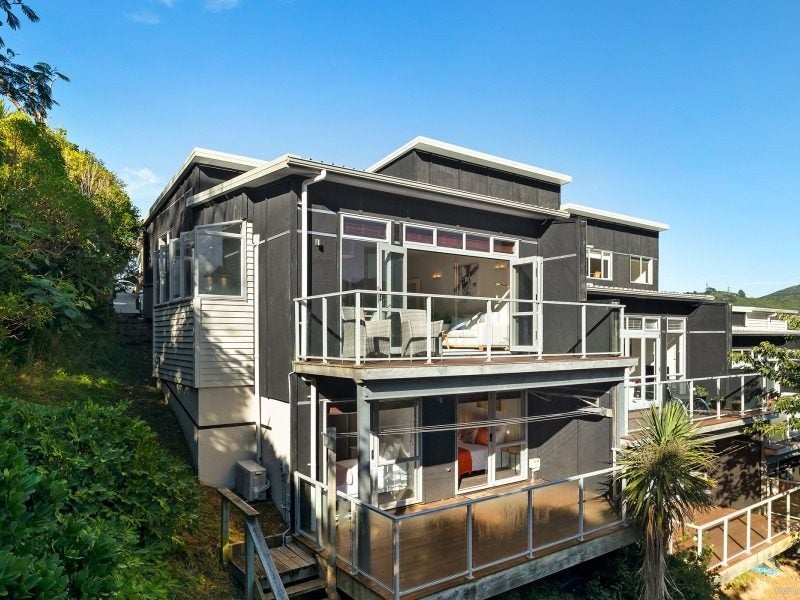 8/282 Cockayne Road, Ngaio, Wellington - Carousel 1