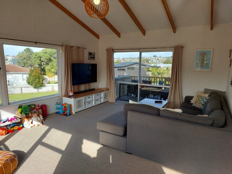 10 Rawhiti Road, Manly, Whangaparaoa - Carousel 1