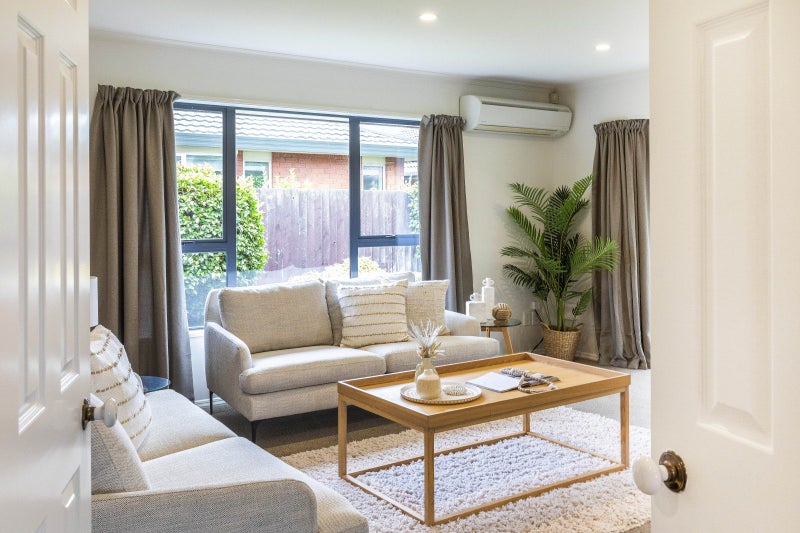 1/129 Avonhead Road, Avonhead, Christchurch - Carousel 25