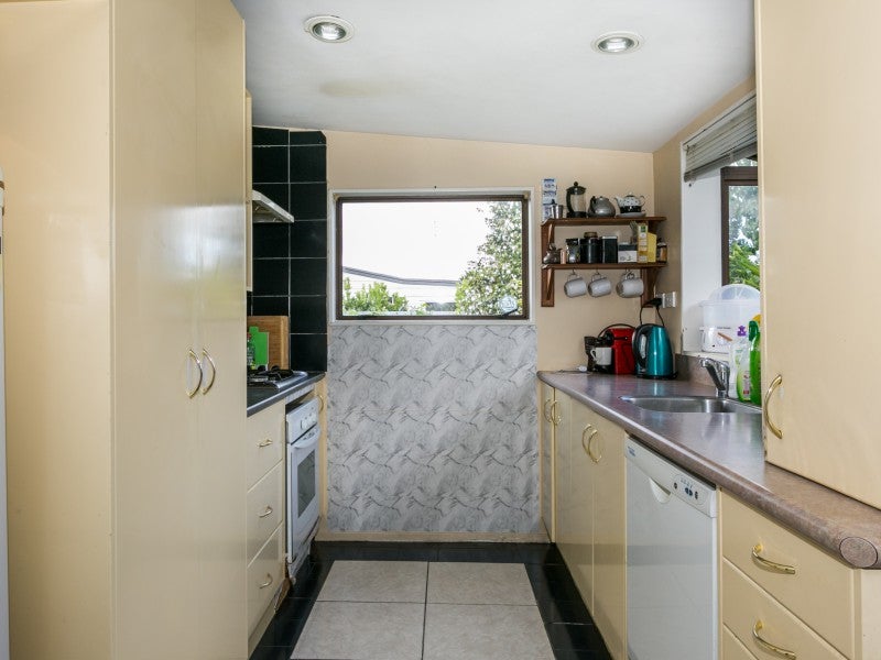 2/909 Nelson Street North, Mahora, Hastings - Carousel 2