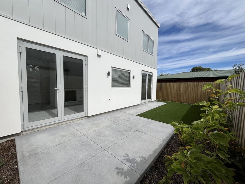 4/11 Leitch Street, Somerfield, Christchurch - Carousel 2