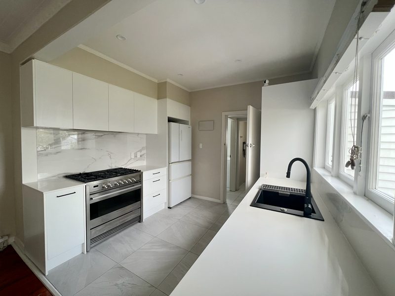 215 Mount Albert Road, Wesley, Auckland - Carousel 1