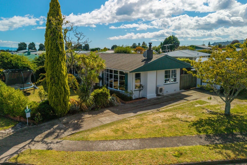 13 Keats Crescent, Stoke, Nelson - Carousel 2