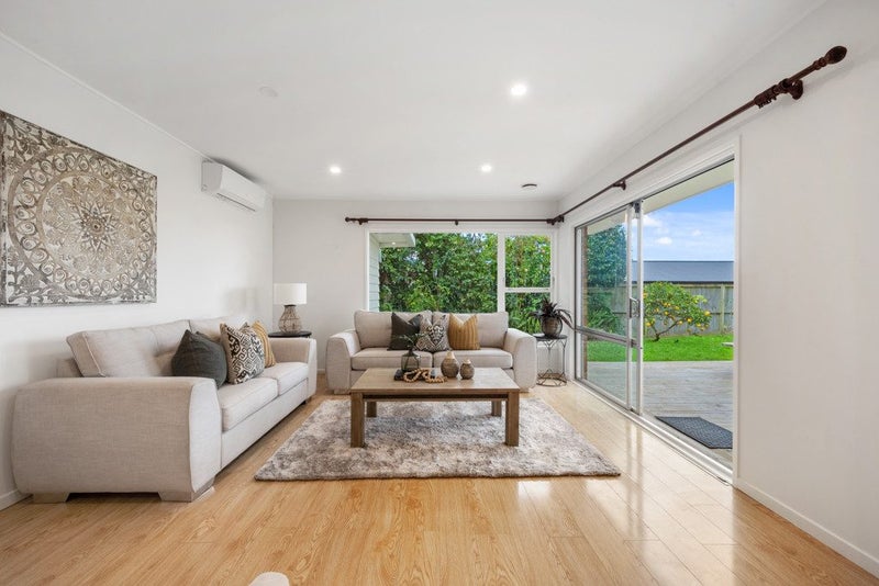 62 Gossamer Drive, Pakuranga Heights, Auckland - Carousel 2