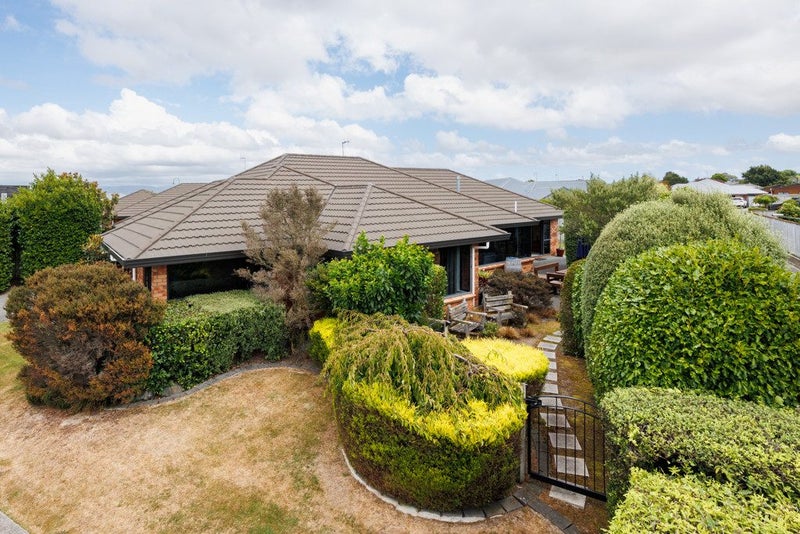 36 Tennyson Avenue, Kelvin Grove, Palmerston North - Carousel 2