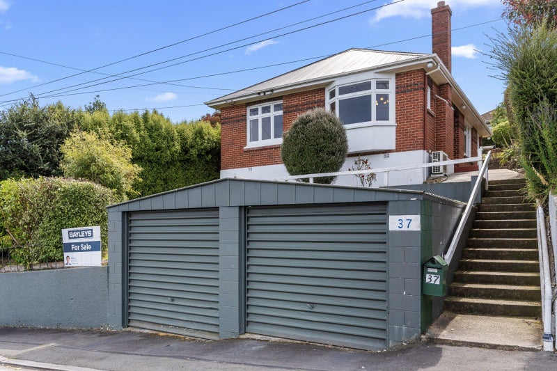 37 Pennant Street, Wakari, Dunedin - Carousel 1