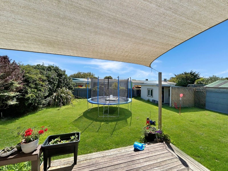 9 Leslie Avenue, Cloverlea, Palmerston North - Carousel 10
