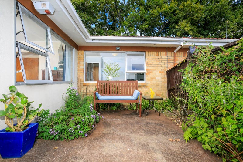 4/89 Birkdale Road, Birkdale, Auckland - Carousel 28