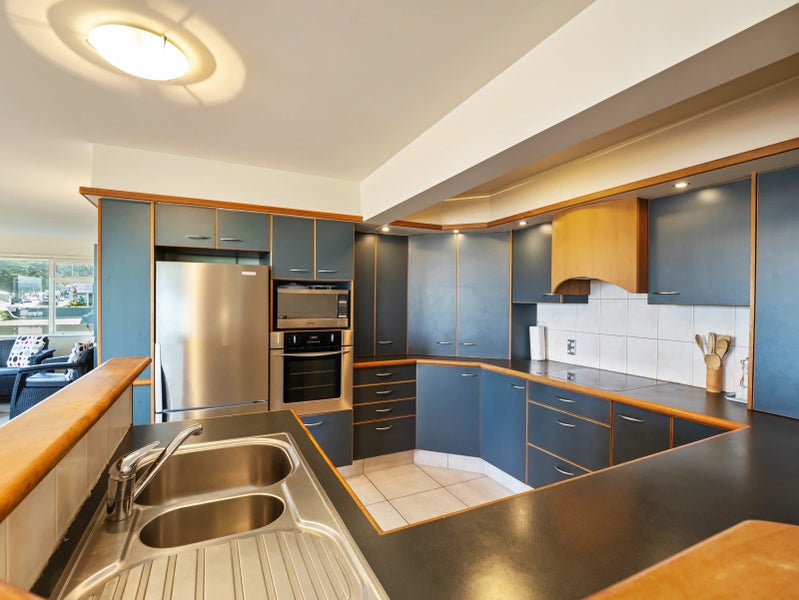 1/28 The Mall, Mount Maunganui - Carousel 2