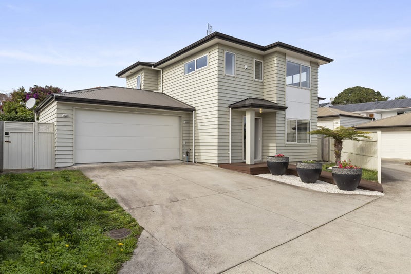 5A Dunn Road, Panmure, Auckland - Carousel 1