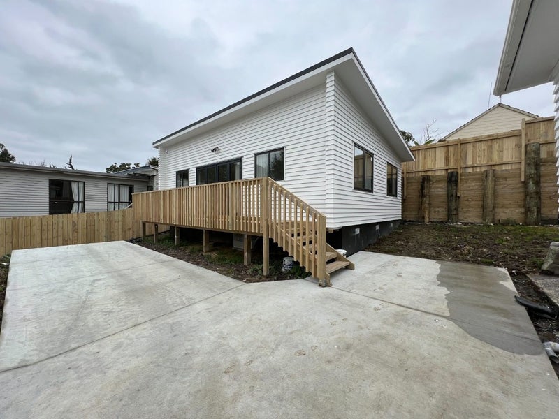 164A Edmonton Road, Te Atatū South, Auckland - Carousel 10