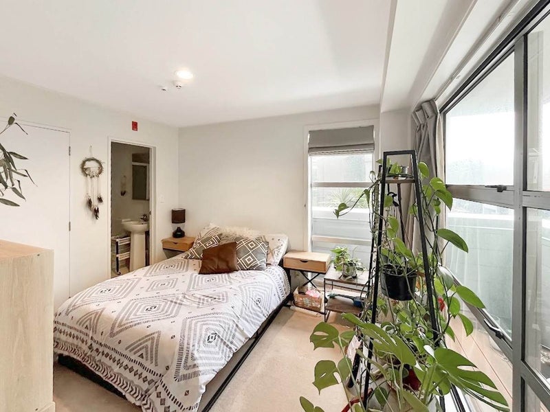 11/8 Clayton Street, Newmarket, Auckland - Carousel 2