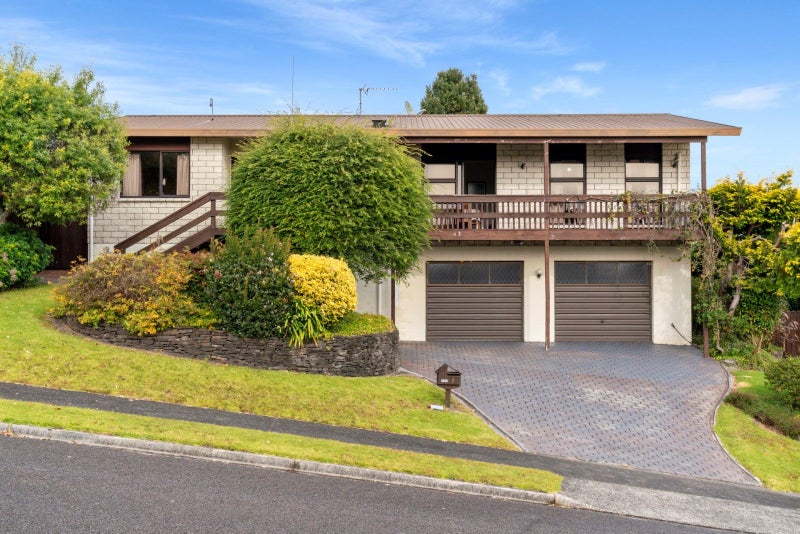 2 Ajax Place, Welcome Bay, Tauranga - Carousel 1