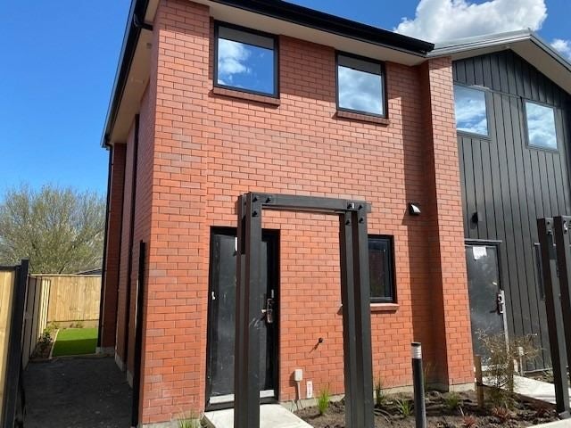 6/3 Milne Crescent, Taita, Lower Hutt - Carousel 1