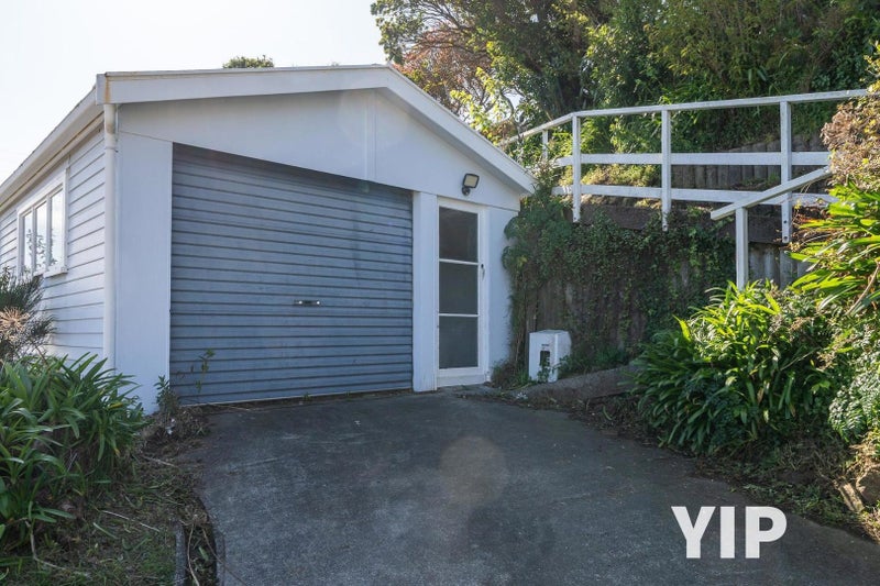 58 Kenmore Street, Newlands, Wellington - Carousel 12
