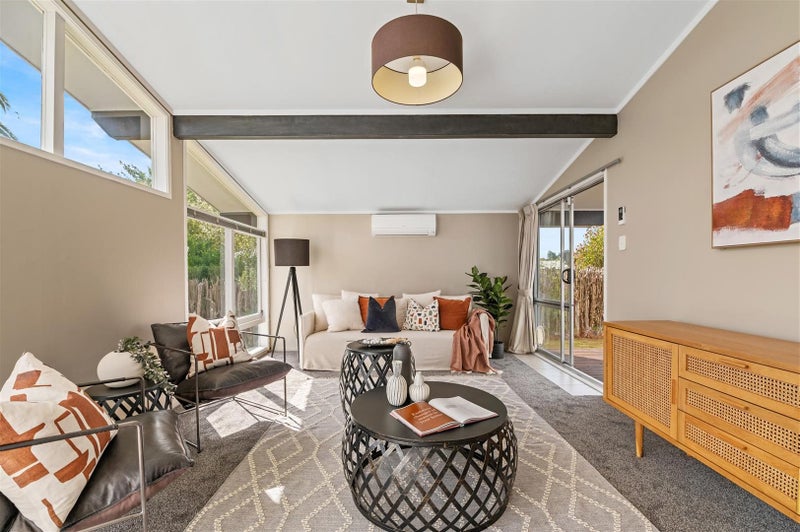 11 Thackeray Place, Owhata, Rotorua - Carousel 2