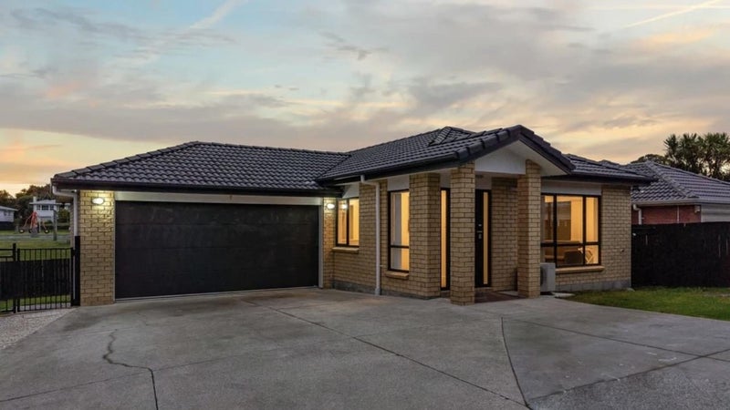 10A Puriri Road, Manurewa, Auckland - Carousel 1