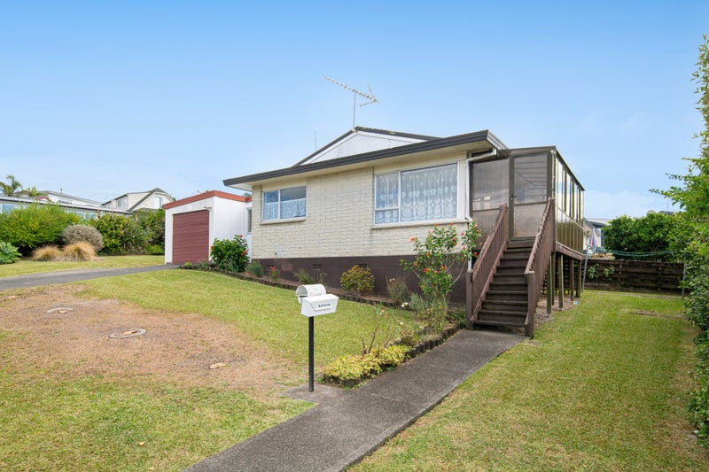 28 Albatross Road, Red Beach, Whangaparāoa - Carousel 2