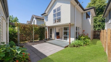 73 Bruce Pulman Drive, Takanini, Auckland - Carousel 1