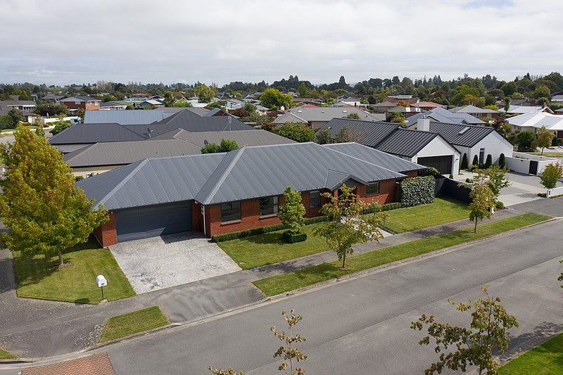 36 Reighton Drive, Allenton, Ashburton - Carousel 2