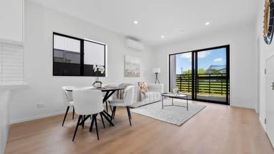 18 Albert Road, Kelston, Auckland - Carousel 1