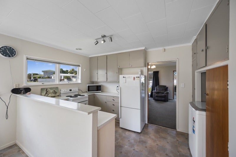 44 Arthur Hobson Avenue, Pirimai, Napier - Carousel 2