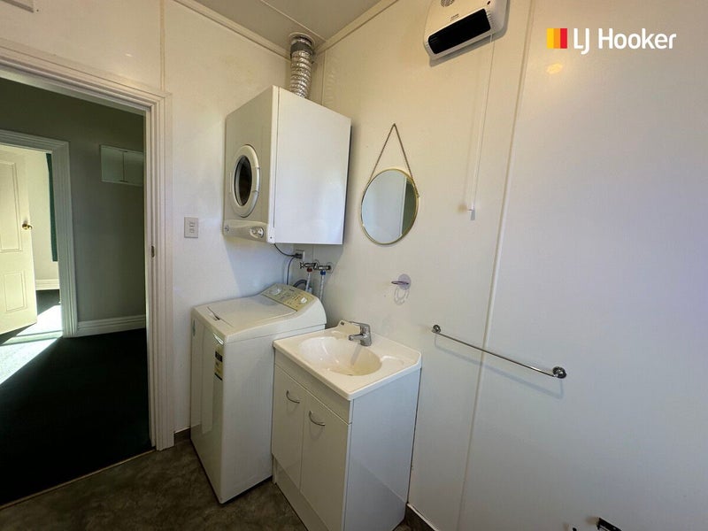 7 Alfred Street, Caversham, Dunedin - Carousel 10