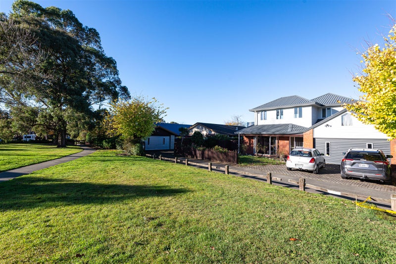 12 Godfrey Place, Ilam, Christchurch - Carousel 30