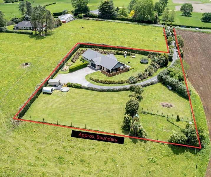 83 Maisey Road, Ngahinapouri - Carousel 21