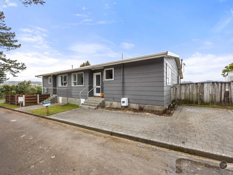 79B Park Road, Belmont, Lower Hutt - Carousel 18