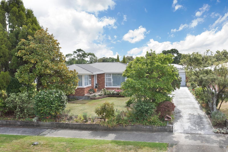 17 Henare Street, West End, Palmerston North - Carousel 2