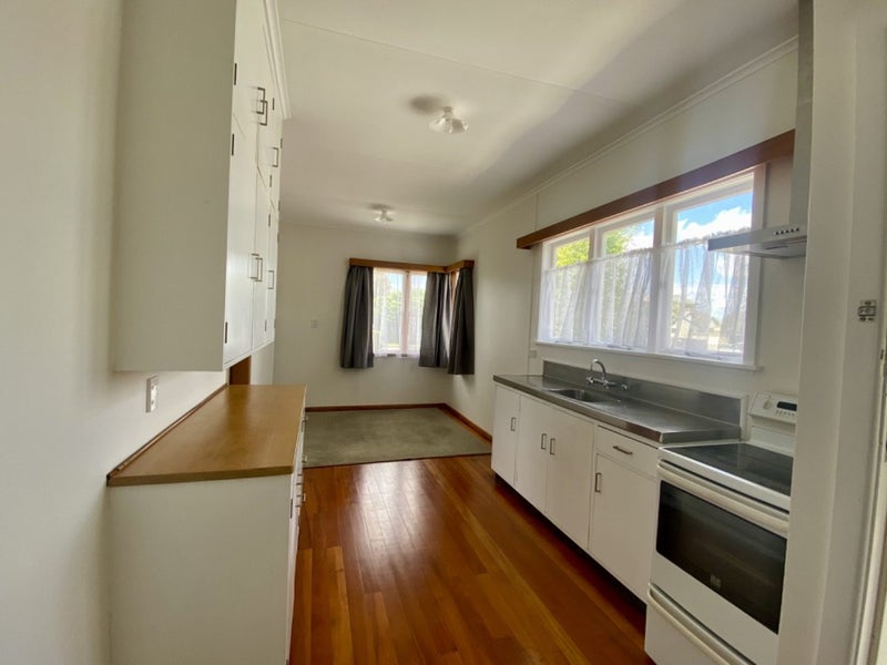 209 Pattison Road, Akina, Hastings - Carousel 2